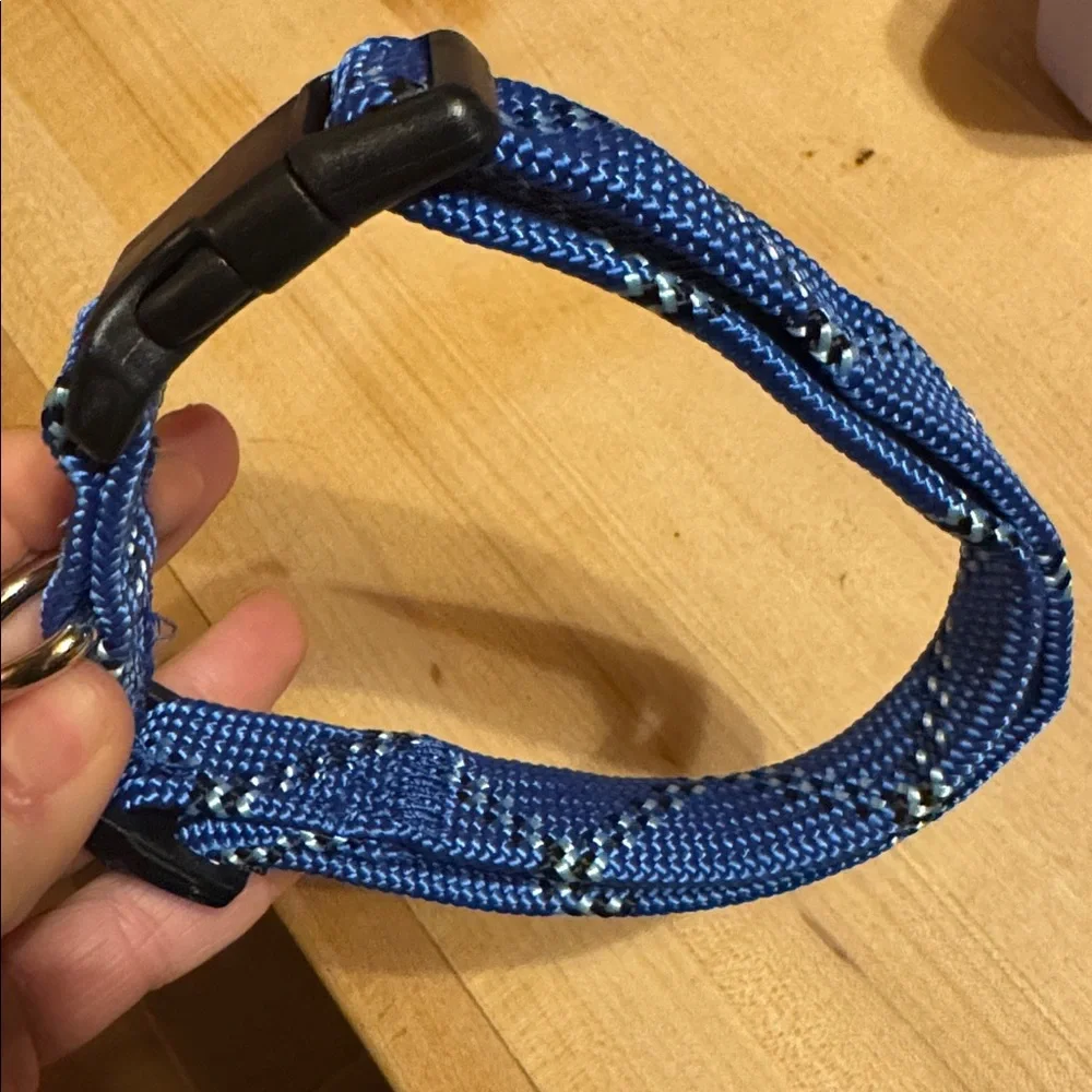 NWOT Legacy Collection Blue Pet Collar with Black Buckle